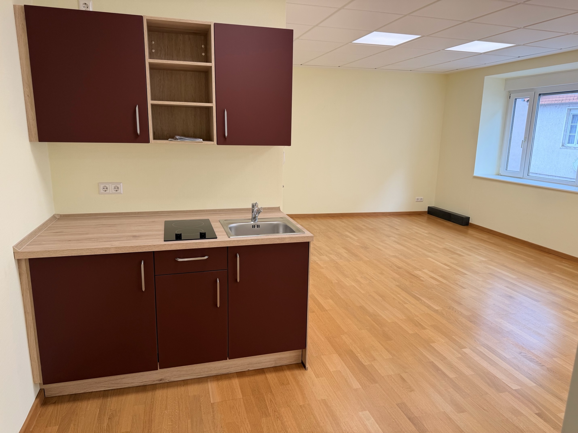 Weitere Raumansicht der Büro- und Praxisfläche im 1. Obergeschoss am Bourger Platz 8 in Bad Kreuznach