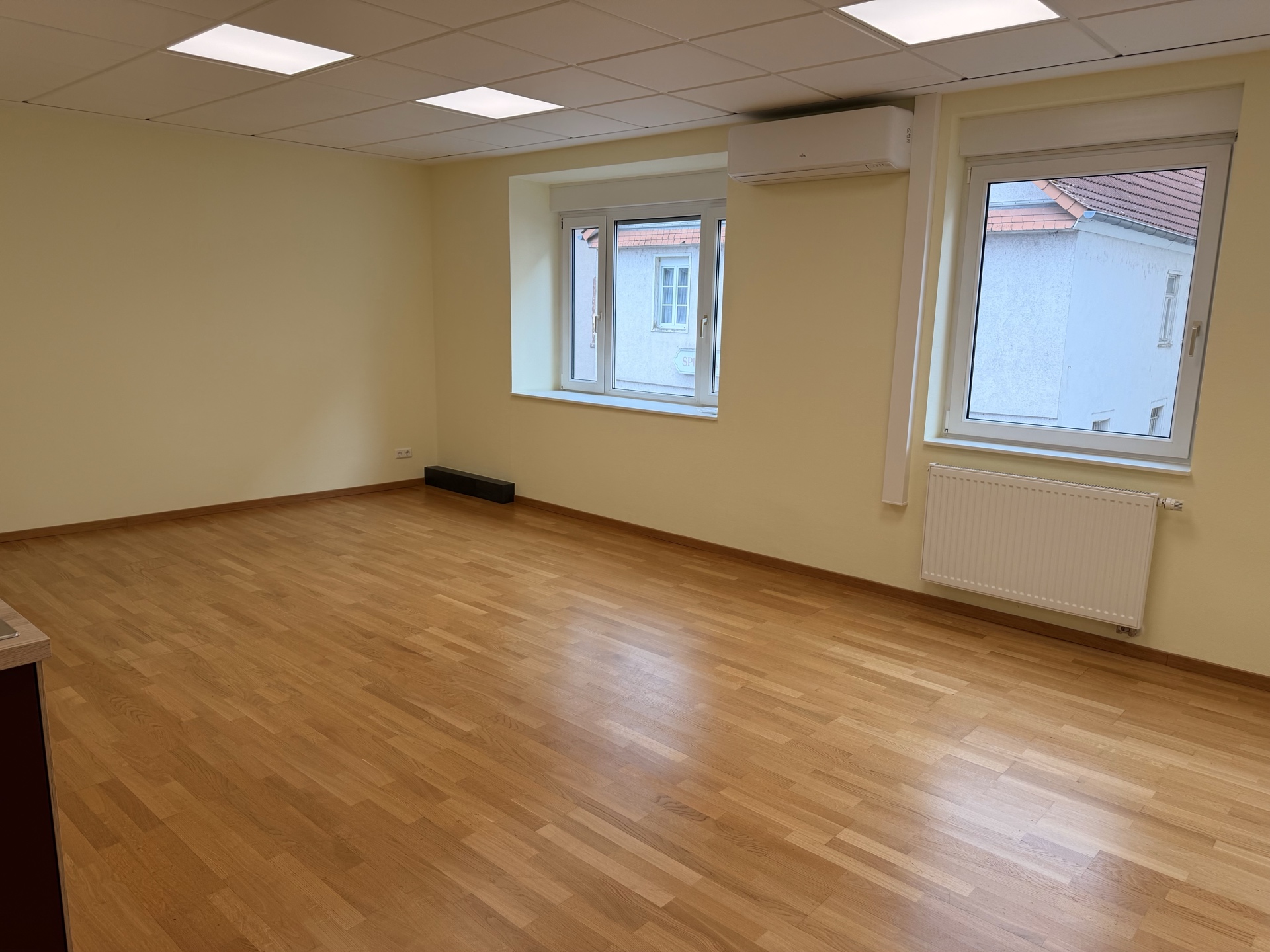 Zusätzliche Innenansicht der Büro- und Praxisfläche im 1. Obergeschoss am Bourger Platz 8 in Bad Kreuznach